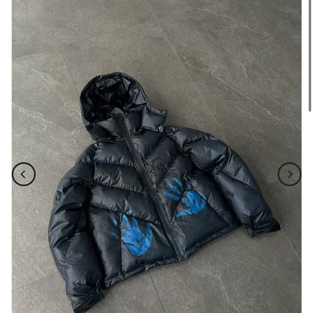 VRROCKLO heatreactive jacket (가격제안받음)