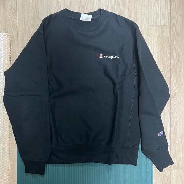 챔피온 리버스위브 블랙 스웻셔츠