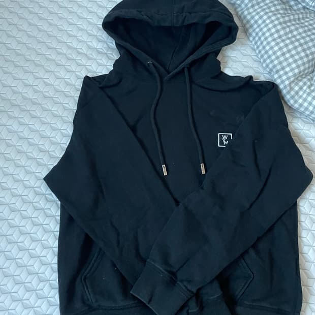 우영미 백로고 후드티