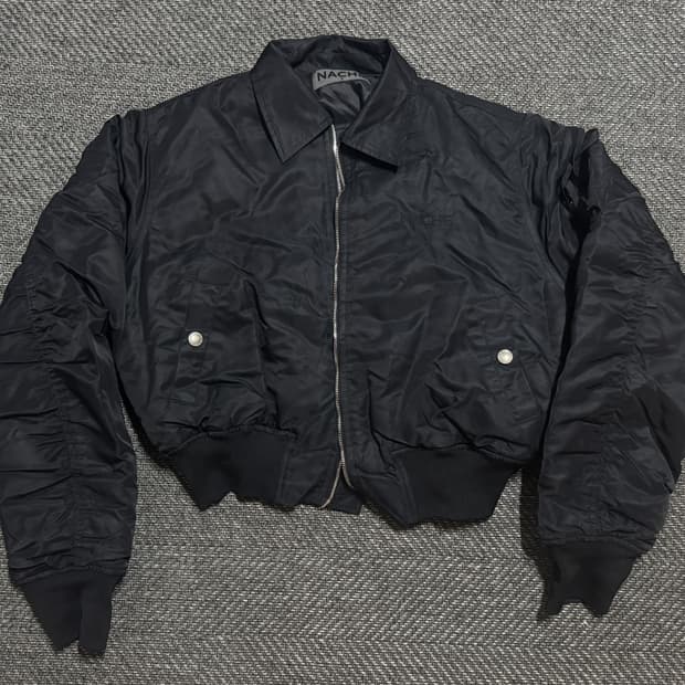 나체 크롭 봄버 자켓 NACHE CROPPED BOMBER JACKET