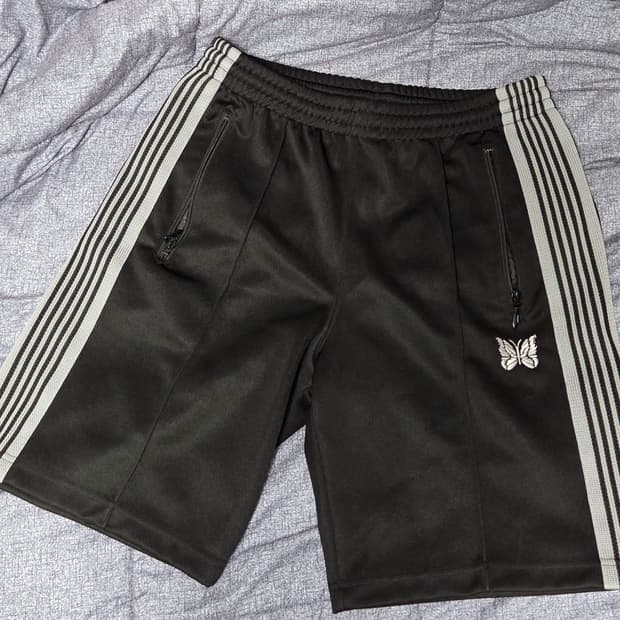 니들스 트랙쇼츠 블랙 S