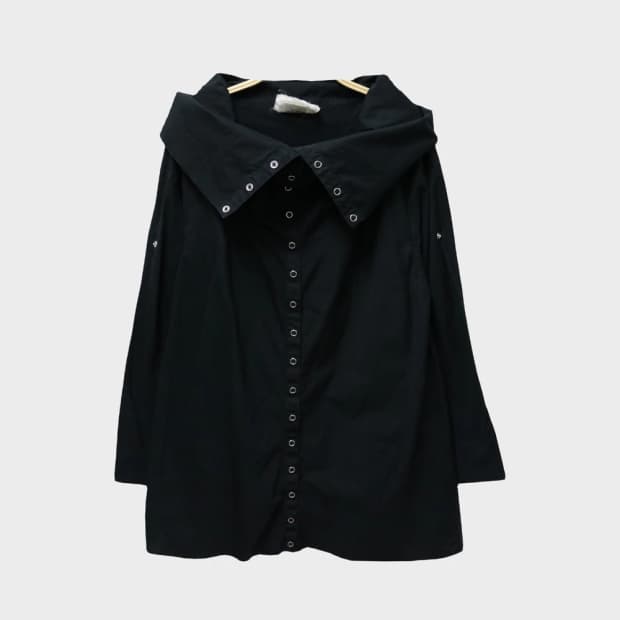 오프숄더 스냅 셔츠 69836