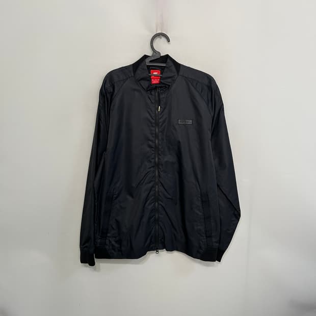 나이키 남성 바람막이 점퍼 110