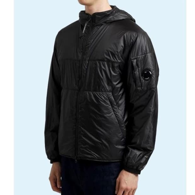 CP컴퍼니 나다쉘 후디드 자켓 블랙 판매합니다