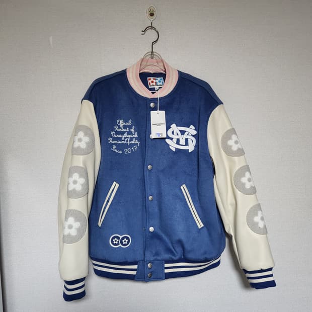 택새옷 반디더핑크 X SM 바시티 자켓 블루 L