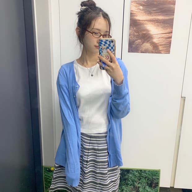 스트라이프 미디 스커트