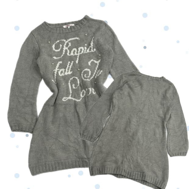 petit Berry 바비깔 미디 니트 원피스 진주 레터링 크리스마스