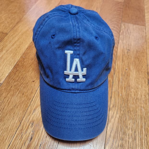 💙 MLB LA 다저스 빈티지 볼캡 — 클래식은 영원하다