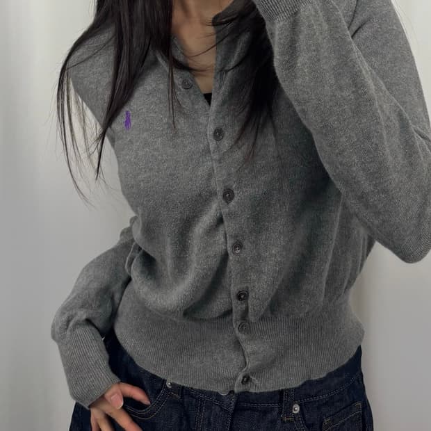 폴로 그레이 가디건