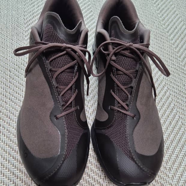 온러닝 x 포스트아카이브팩션 (온파프) 클라우드벤쳐 피크