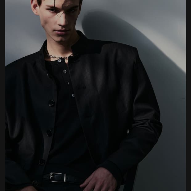 헬렛 helet STRIPE STAND COLLAR JACKET 구합니다