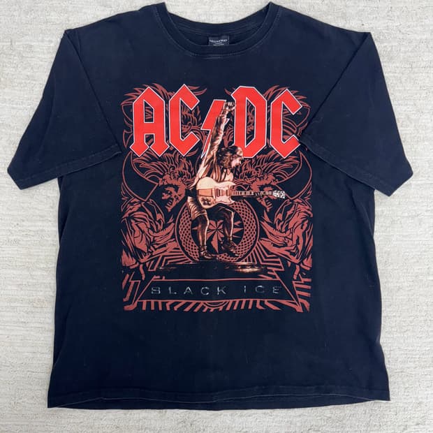 •AC/DC Black Ice 투어 프린트 반팔 티셔츠 XL