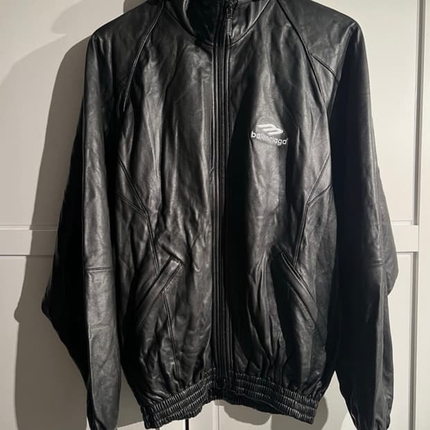 발렌시아가 3b 로고 레더 자켓 2사이즈