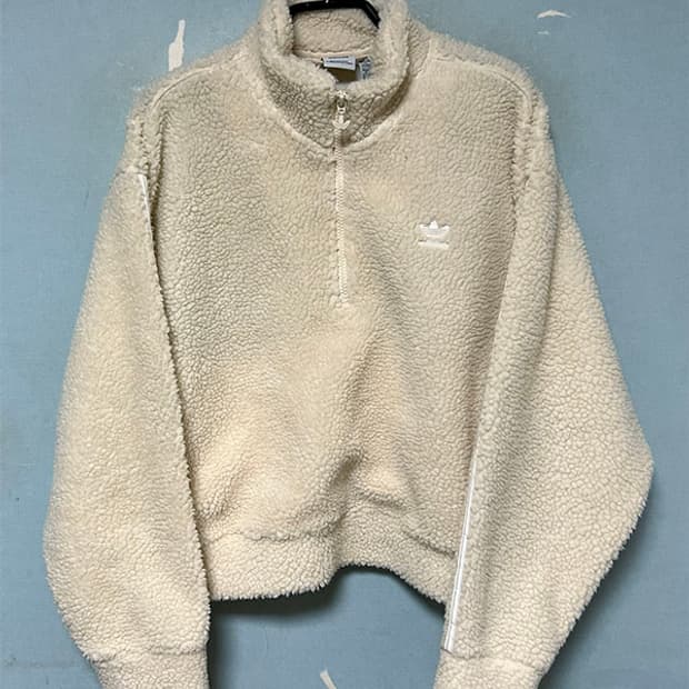 아디다스 여자 반집업 뽀글이 맨투맨 오버핏 M 95 66