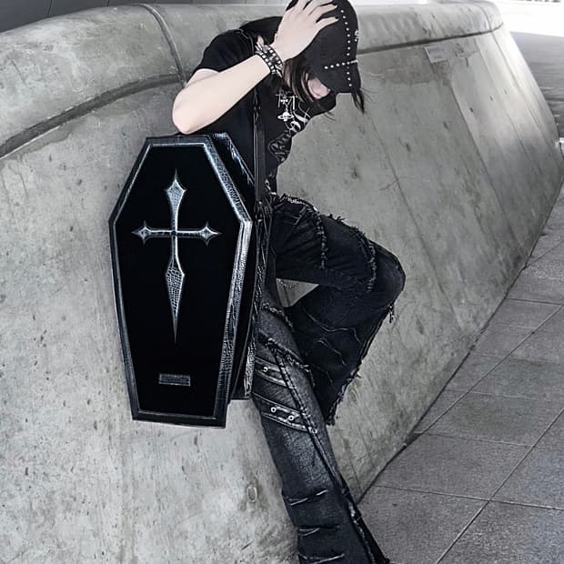 크로스 스터드 헌팅캡 펑크 y2k