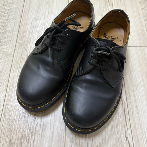 닥터마틴 1461 3홀 스무스 230