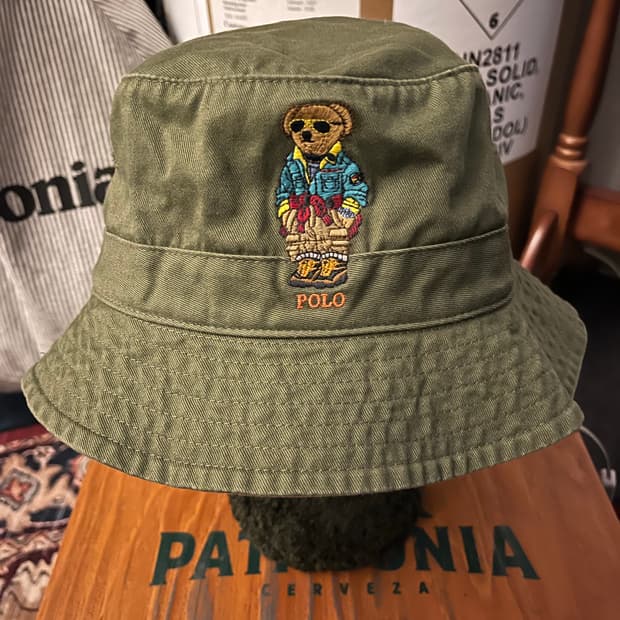 폴로 베어 버킷햇 카키색