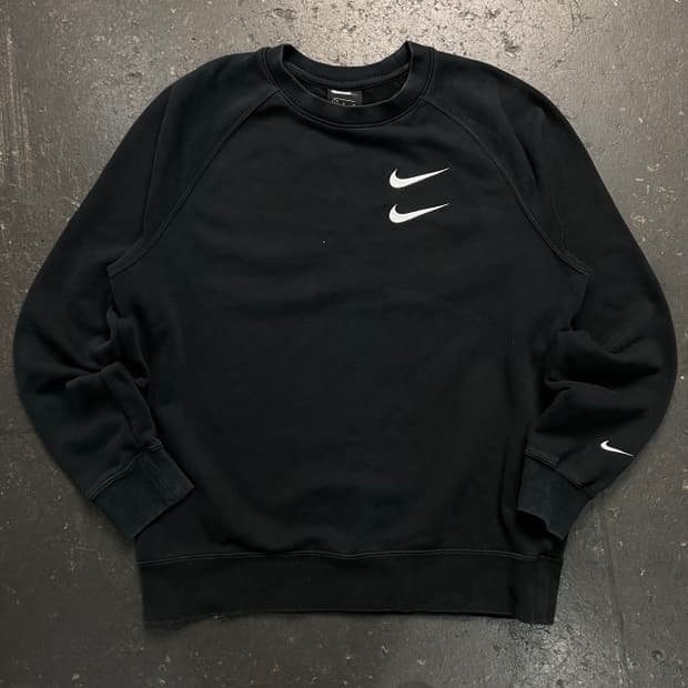 100 나이키 더블 스우시 맨투맨