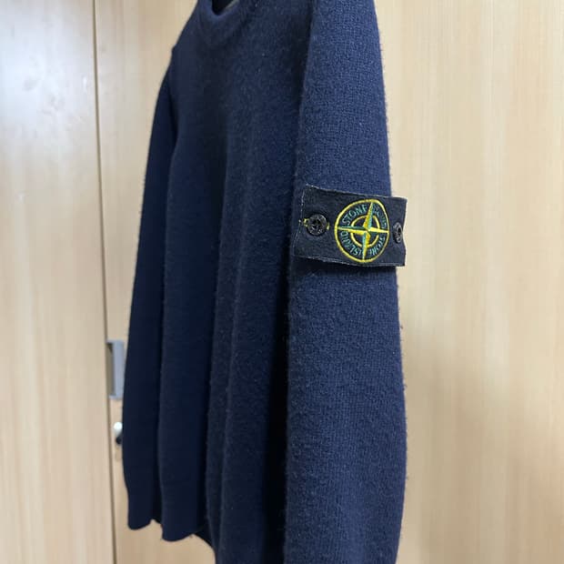 스톤아일랜드 니트 팝니다