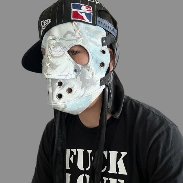 Belacartess Misfits Mask