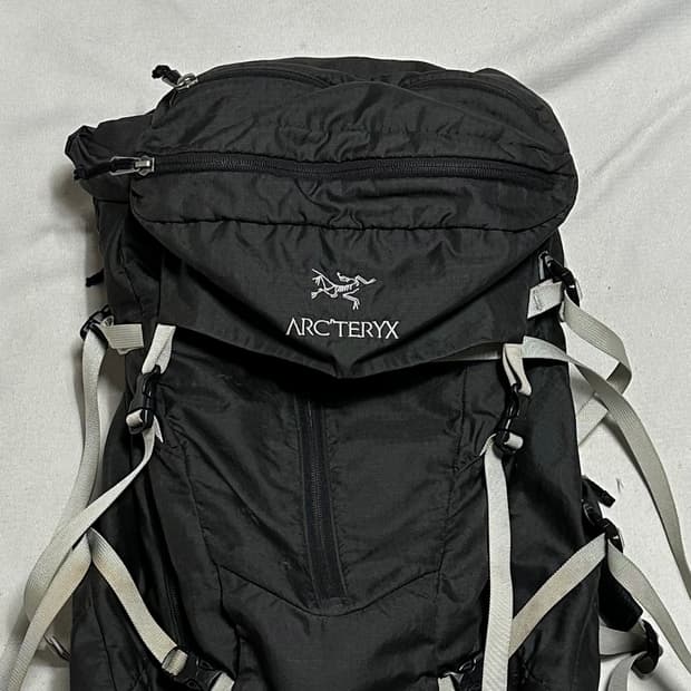 OS 아크테릭스 알트라 35 배낭 백팩