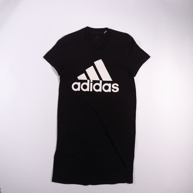 아디다스 로고 프린팅 원피스 B588