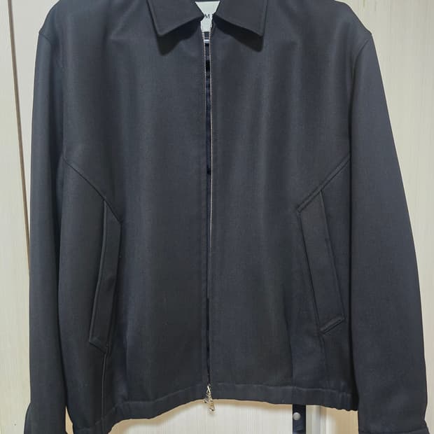 타임옴므 24ss 투웨이 블루종 블랙 100 팝니다