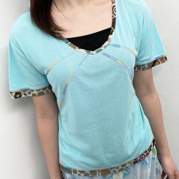 페어리 패턴 디테일 탑