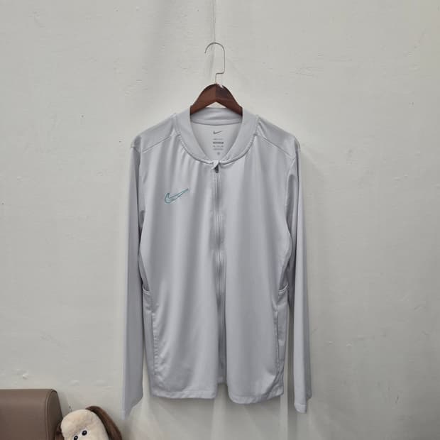 나이키 드라이핏 트레이닝 자켓 110