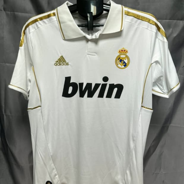 아디다스 레알마드리드 유니폼 호날두마킹