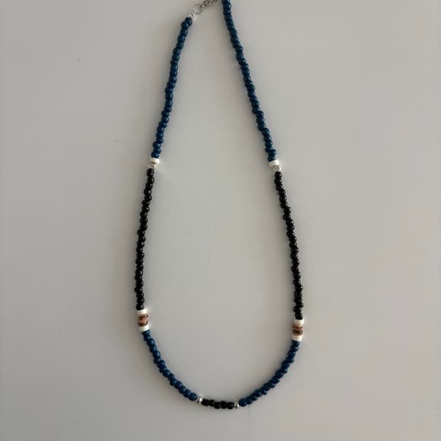 🖤 Shadow Necklace