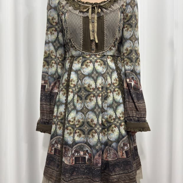 ozz on entic dress