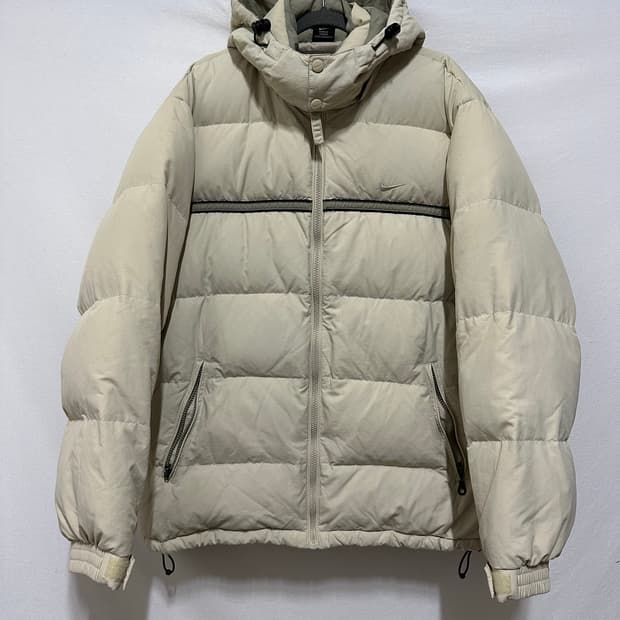나이키 올드스쿨 패딩