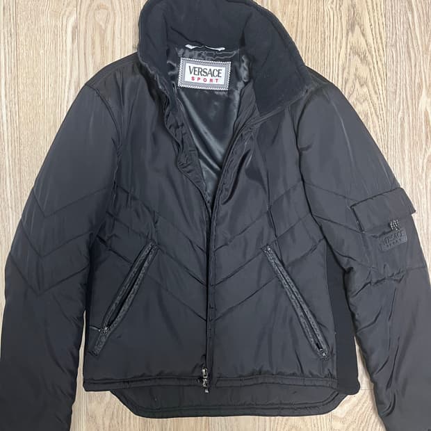 베르사체 스포츠 블랙 패딩 점퍼