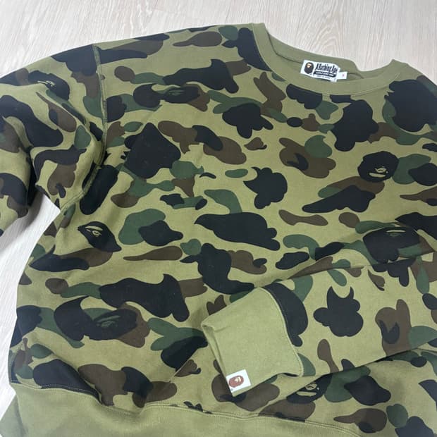 BAPE 기모 맨투맨