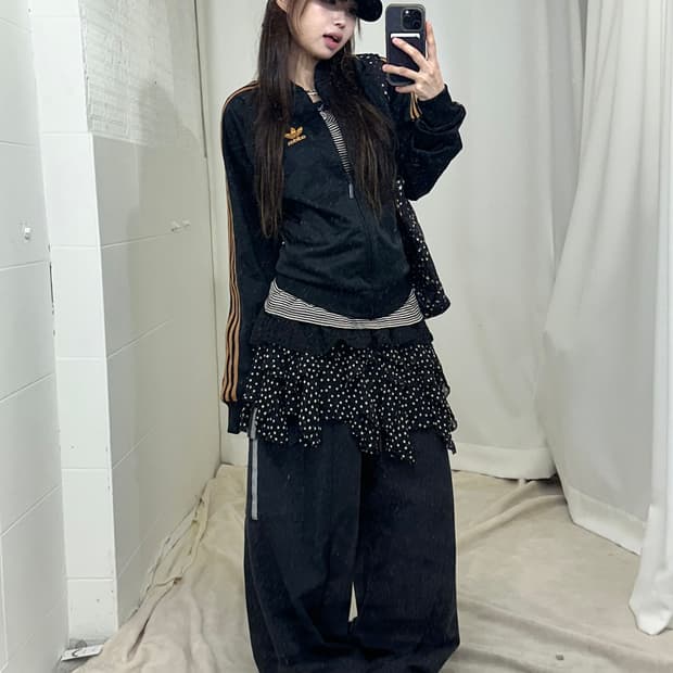 블랙 아디다스 져지 도트 스트릿 러힙 코디세트