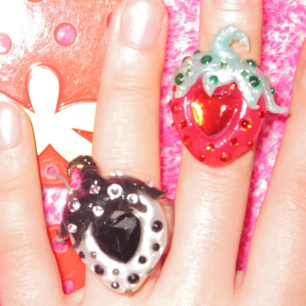 Strawberry heart ring 🍓💘