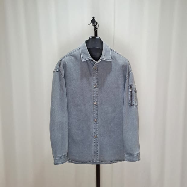 (택포) 질스튜어트 데님 마원 아우터셔츠 95 C163