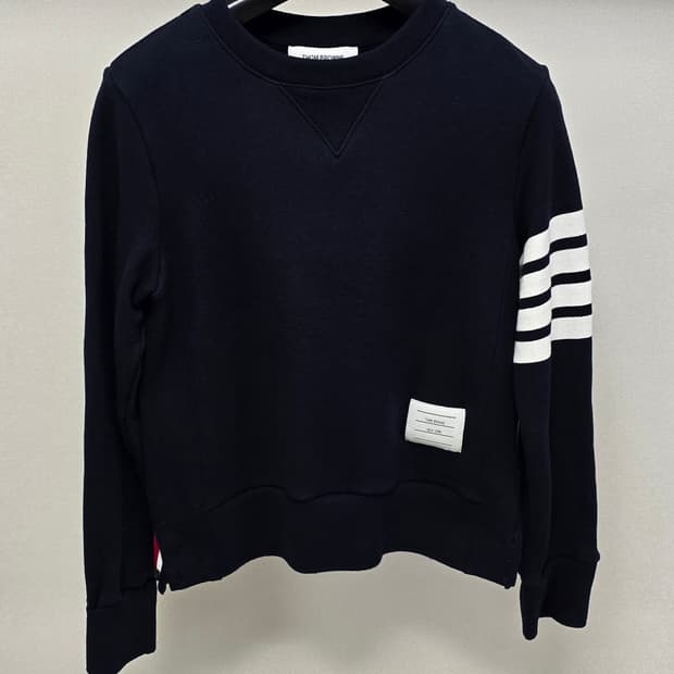 톰브라운 여성 맨투맨 42사이즈 판매