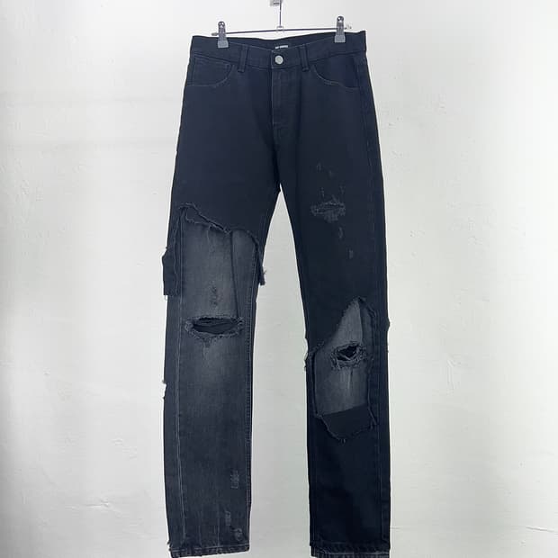 라프시몬스 19SS 슬림핏 디스트로이드 진