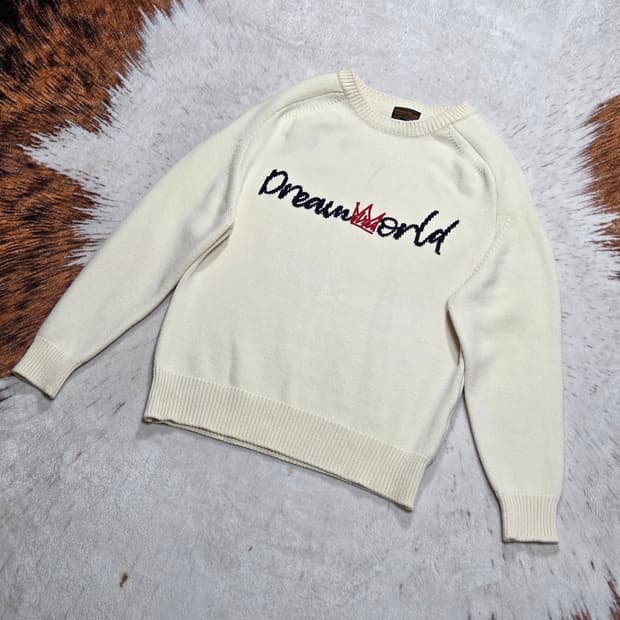 빈티지 아이보리 레터링 라운드 니트