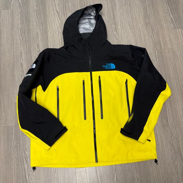 슈프림 x 노스페이스 테입드 심 쉘 자켓 옐로우 - 22FW XXL