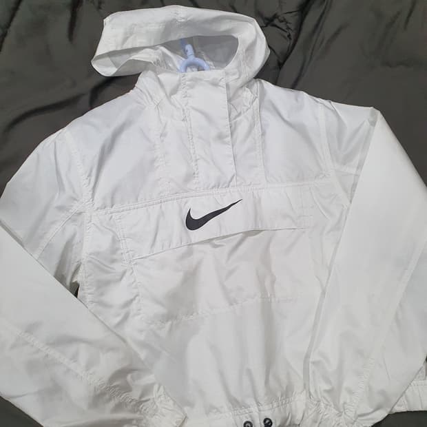 나이키 여성s 레오파드 스우시 아노락