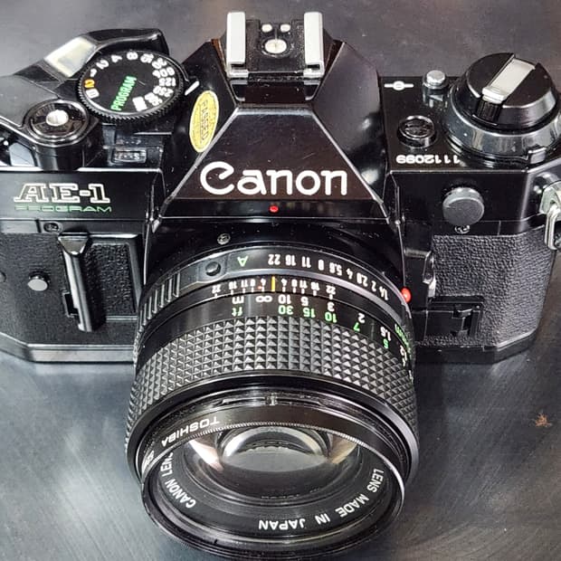 캐논 AE-1P 필름 카메라 + FD 50mm f1.4 렌즈