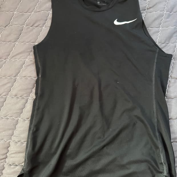 기능성 나이키 나시, 리복 반팔