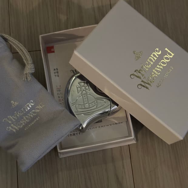 비비안웨스트우드 실버 라이터