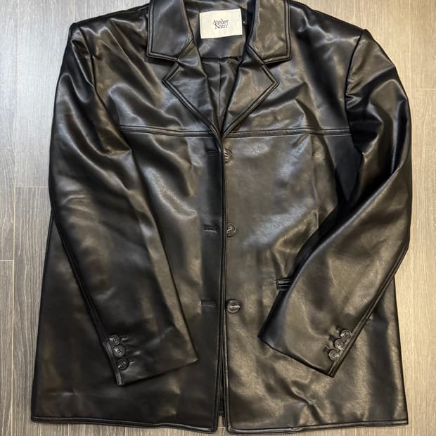 아틀리에나인 가죽자켓