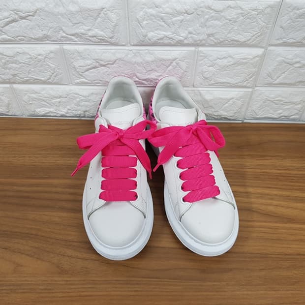 알렉산더맥퀸 오버솔 스니커즈 235 (36) 553770