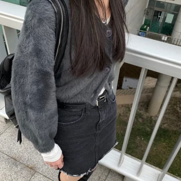 타임라인서울 크롭 퍼 가디건