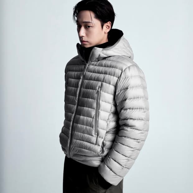 무신사 스탠다드 시티 레저 립스탑 후디드 경량 패딩 라이트 그레이